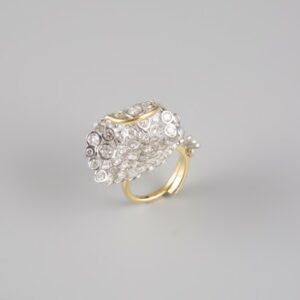 LOT 210
