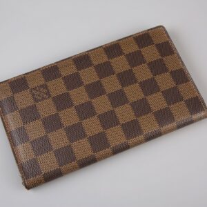 LOT 153